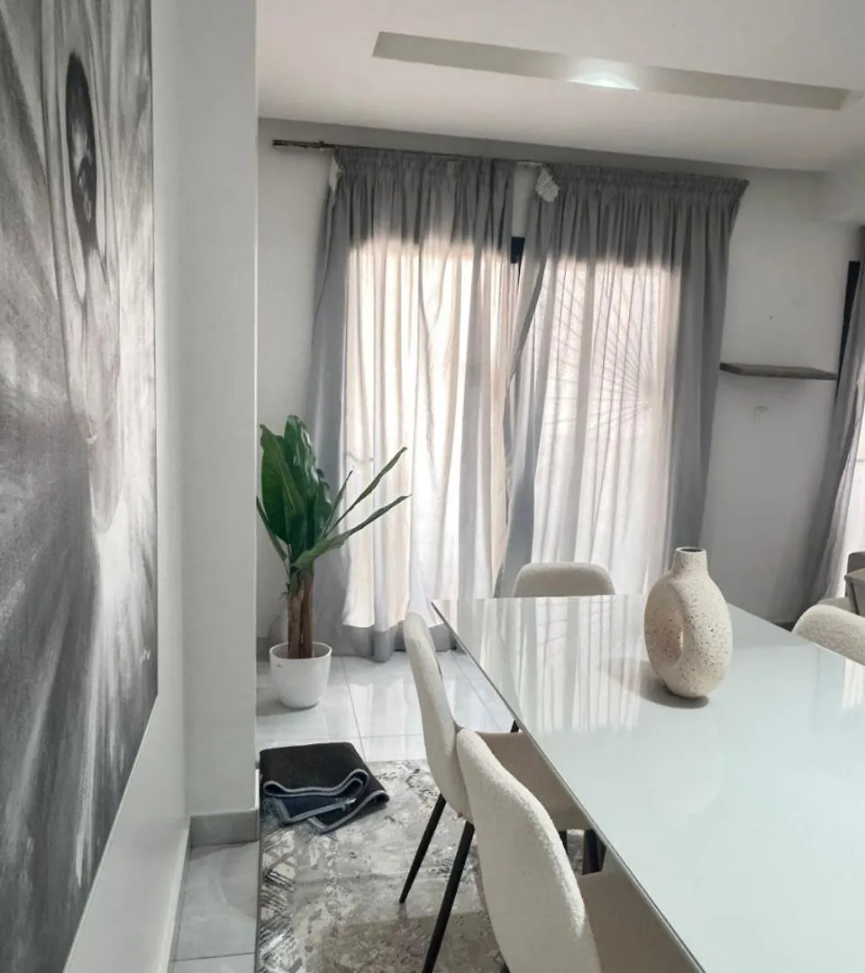 Klinguere Apartment Dakar